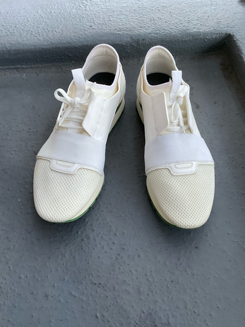 BALENCIAGA WHITE RUNNER RACE SNEAKERS SZ 46/13